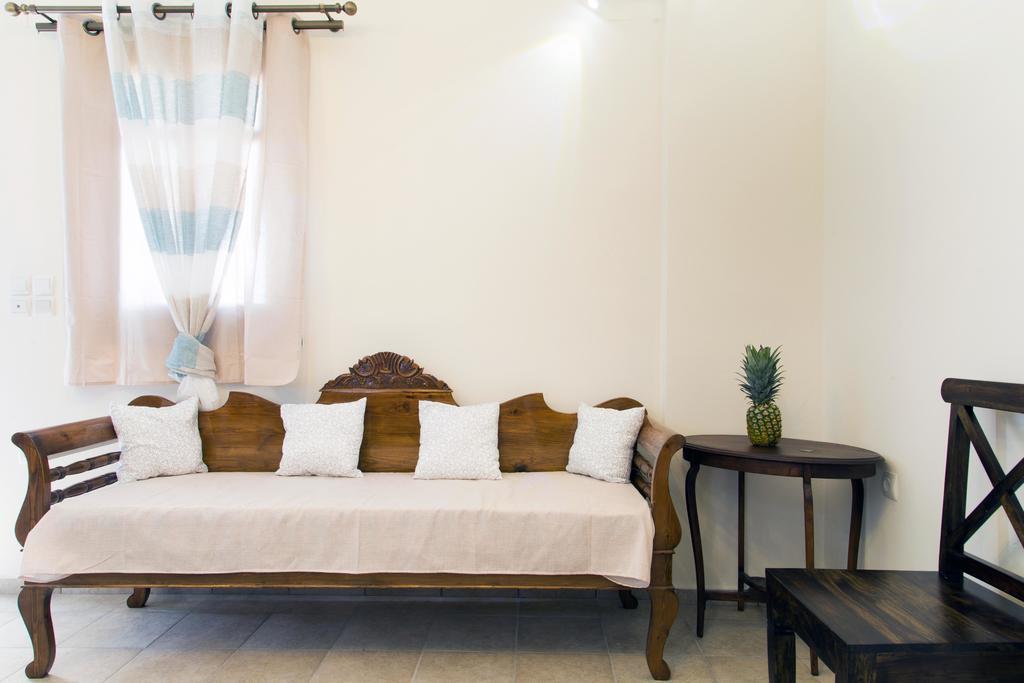 Maison Marilia อาโกรตีรี ภายนอก รูปภาพ